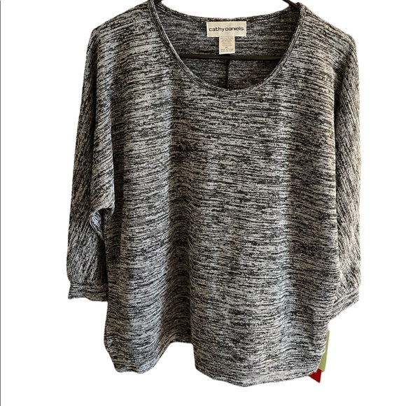 NWT Cathy Daniels Lightweight Pullover Glittery Sweater - Picture 5 of 10